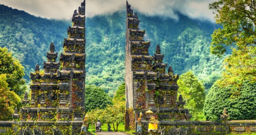 Tur KualaLumpur Bali Singapur
